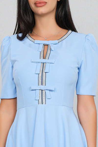 Rochie MBG Bleu cu Mânecă Scurtă și Bandă Stilizată