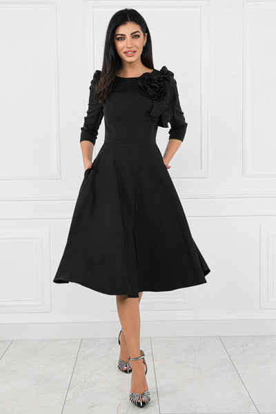 Rochie MBG neagra cu floare aplicata manual