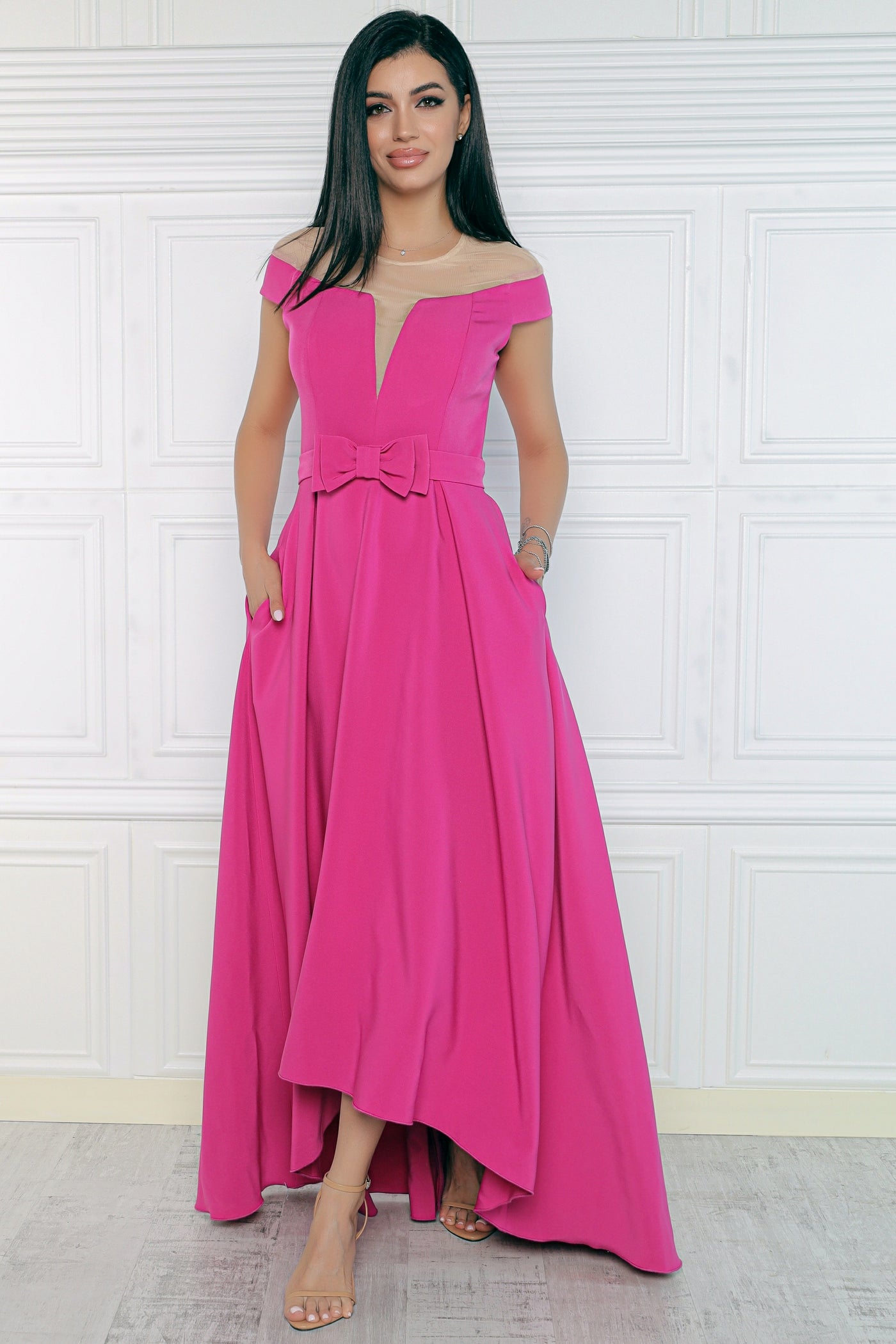 Rochie MBG fuchsia asimetrica cu funda in talie