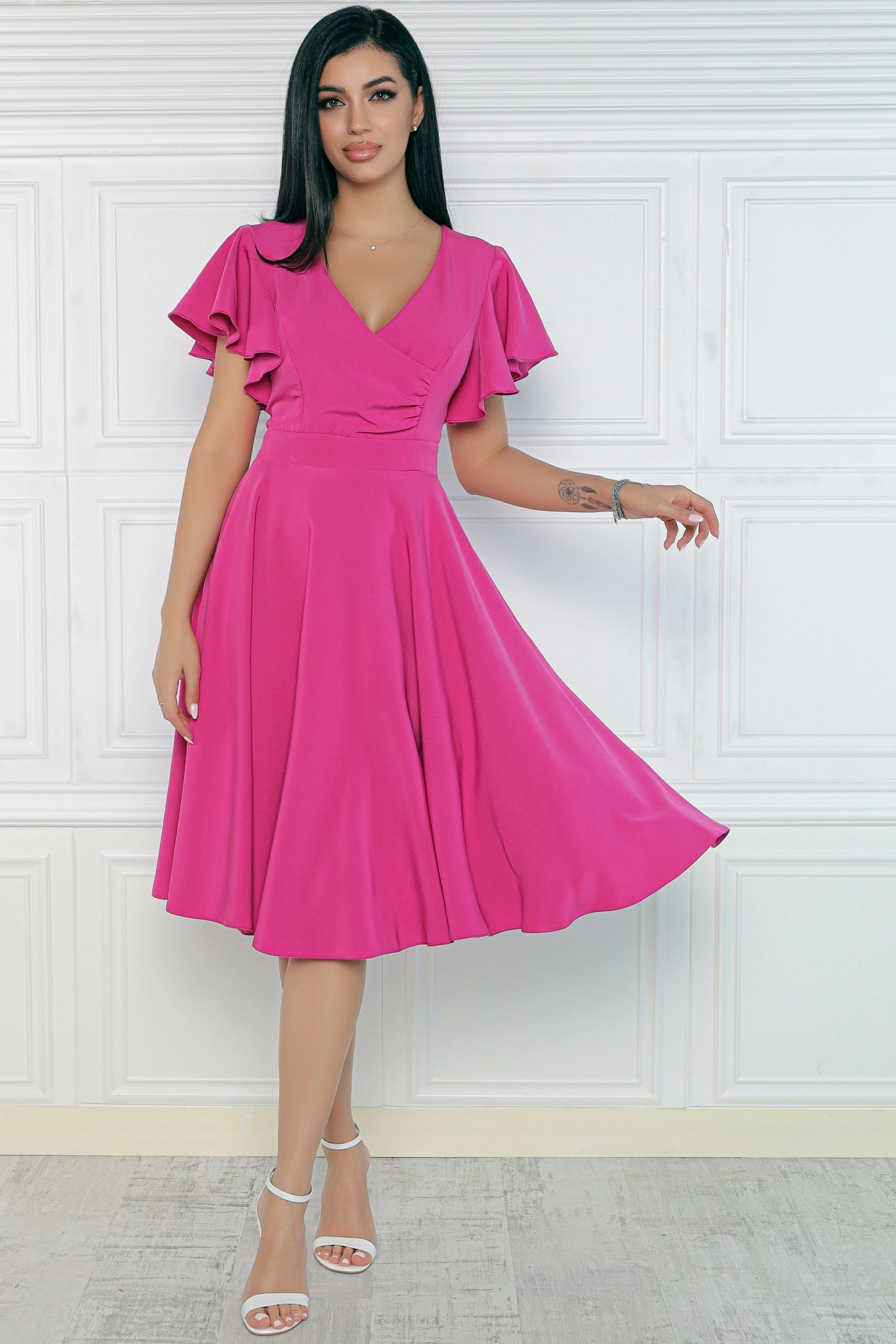 Rochie MBG fuchsia cu maneca fluture