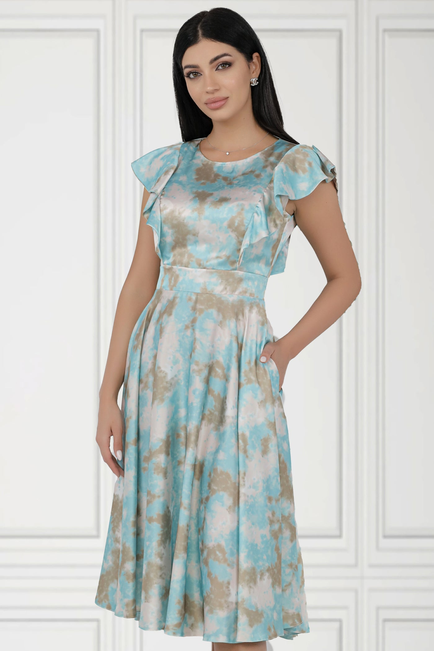 Rochie MBG satinata bleu in degrade cu volane pe bust