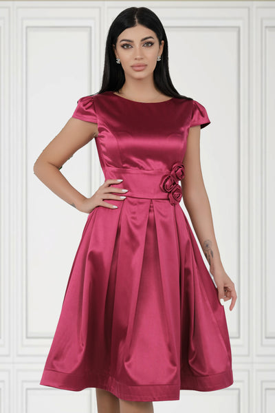 Rochie MBG magenta satinata cu trandafiri 3D