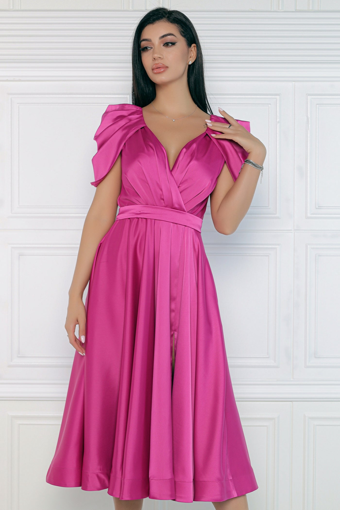 Rochie MBG fuchsia cu maneca din falduri