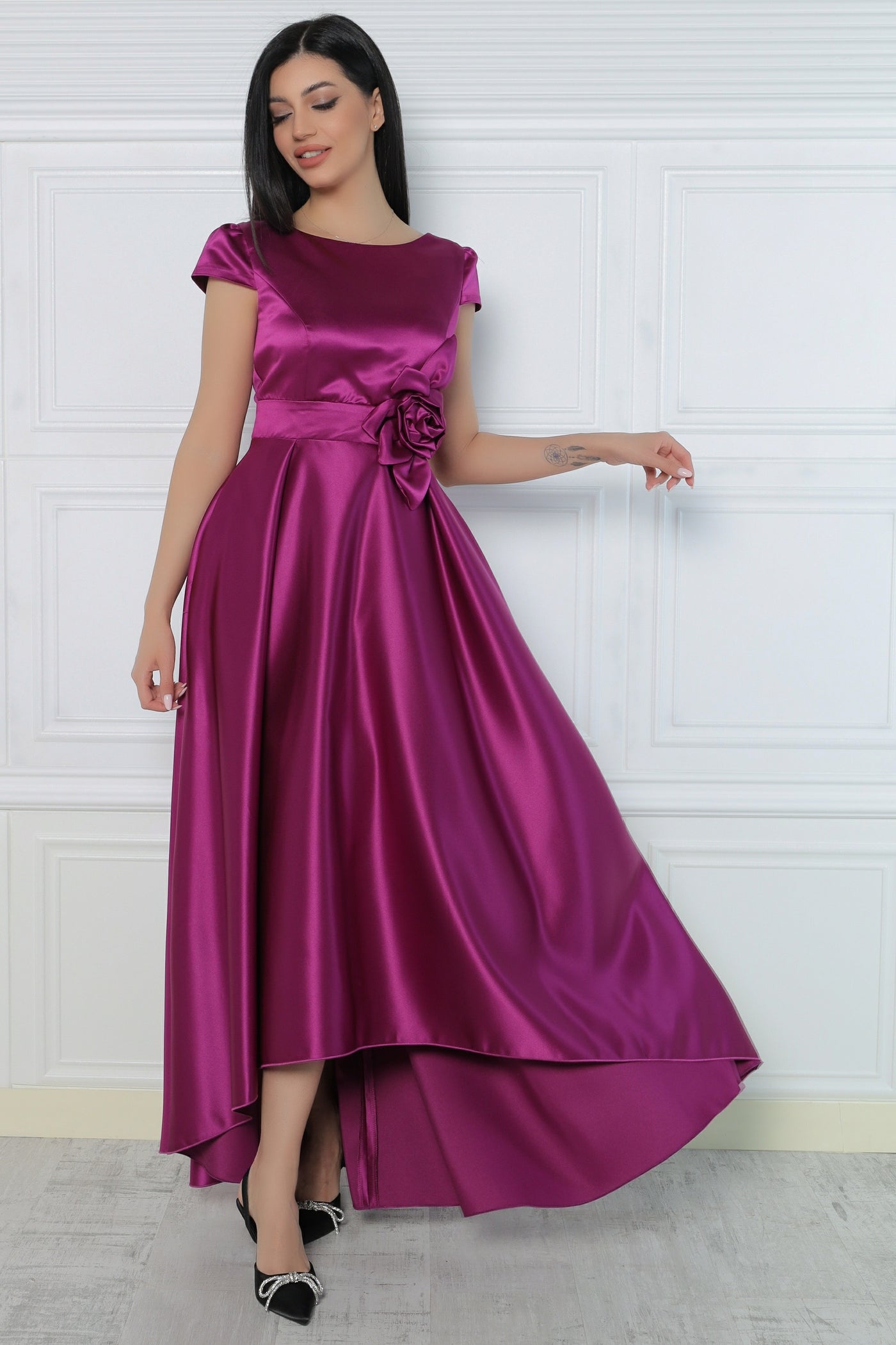 Rochie MBG magenta asimetrica cu floare 3D