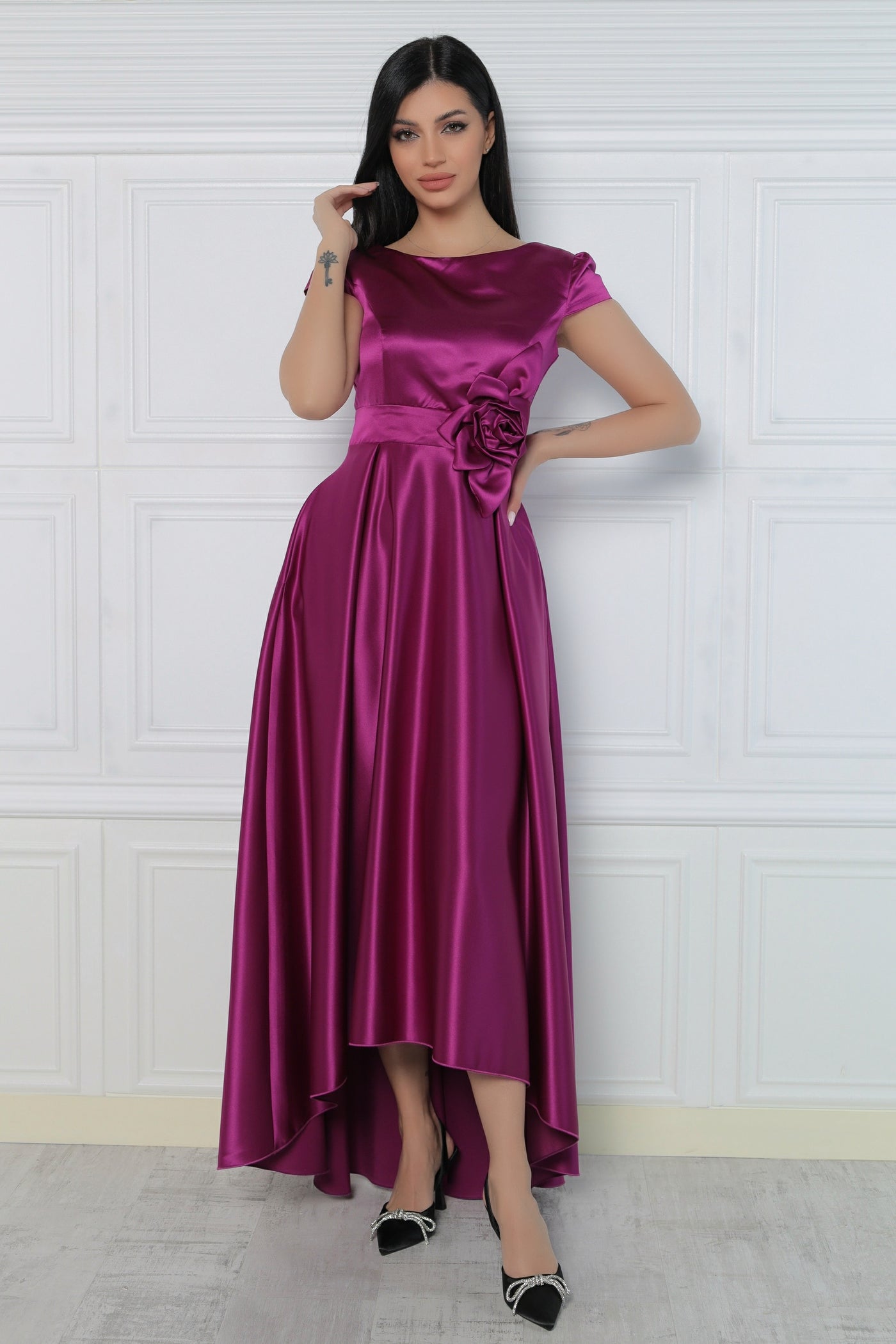 Rochie MBG magenta asimetrica cu floare 3D