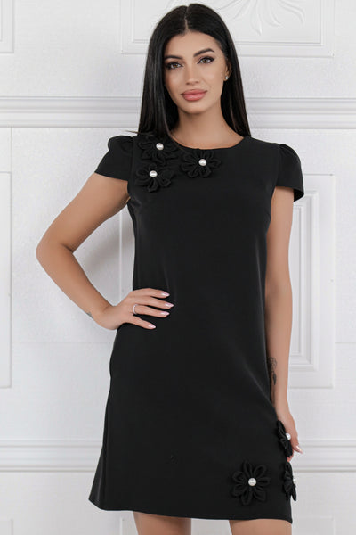 Rochie MBG neagra cu flori aplicate lateral