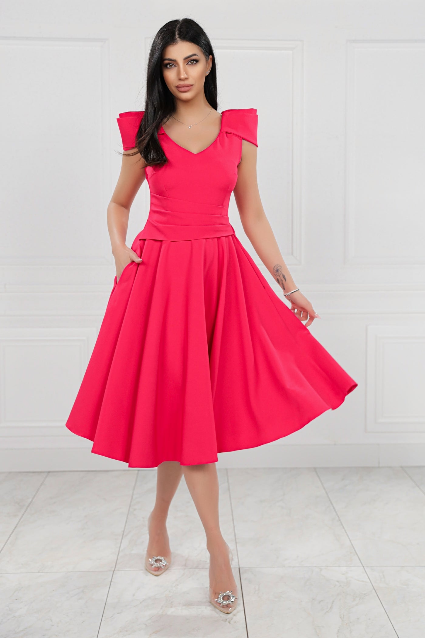 Rochie MBG corai clos cu maneca din falduri