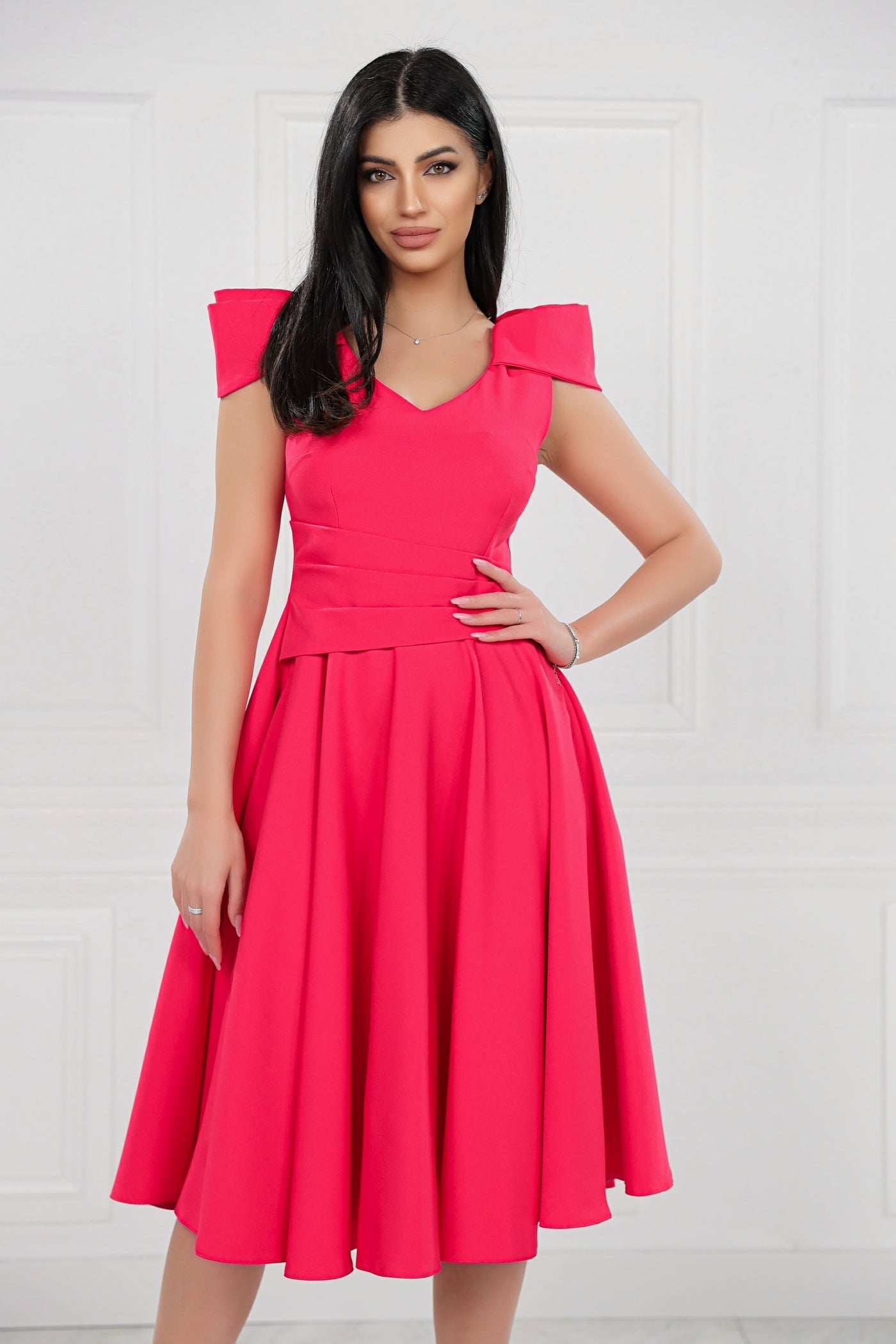 Rochie MBG corai clos cu maneca din falduri