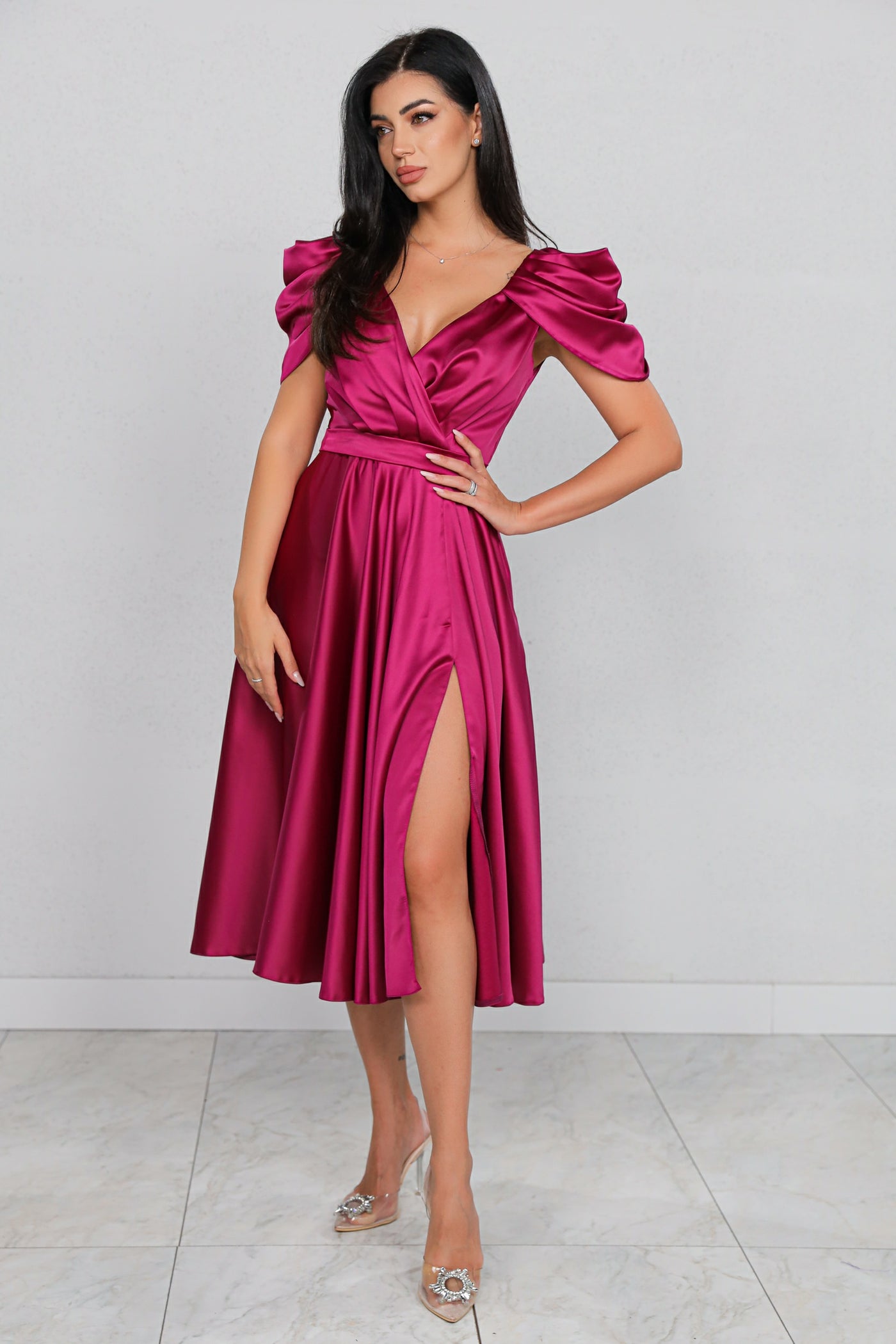 Rochie MBG magenta cu maneca din falduri