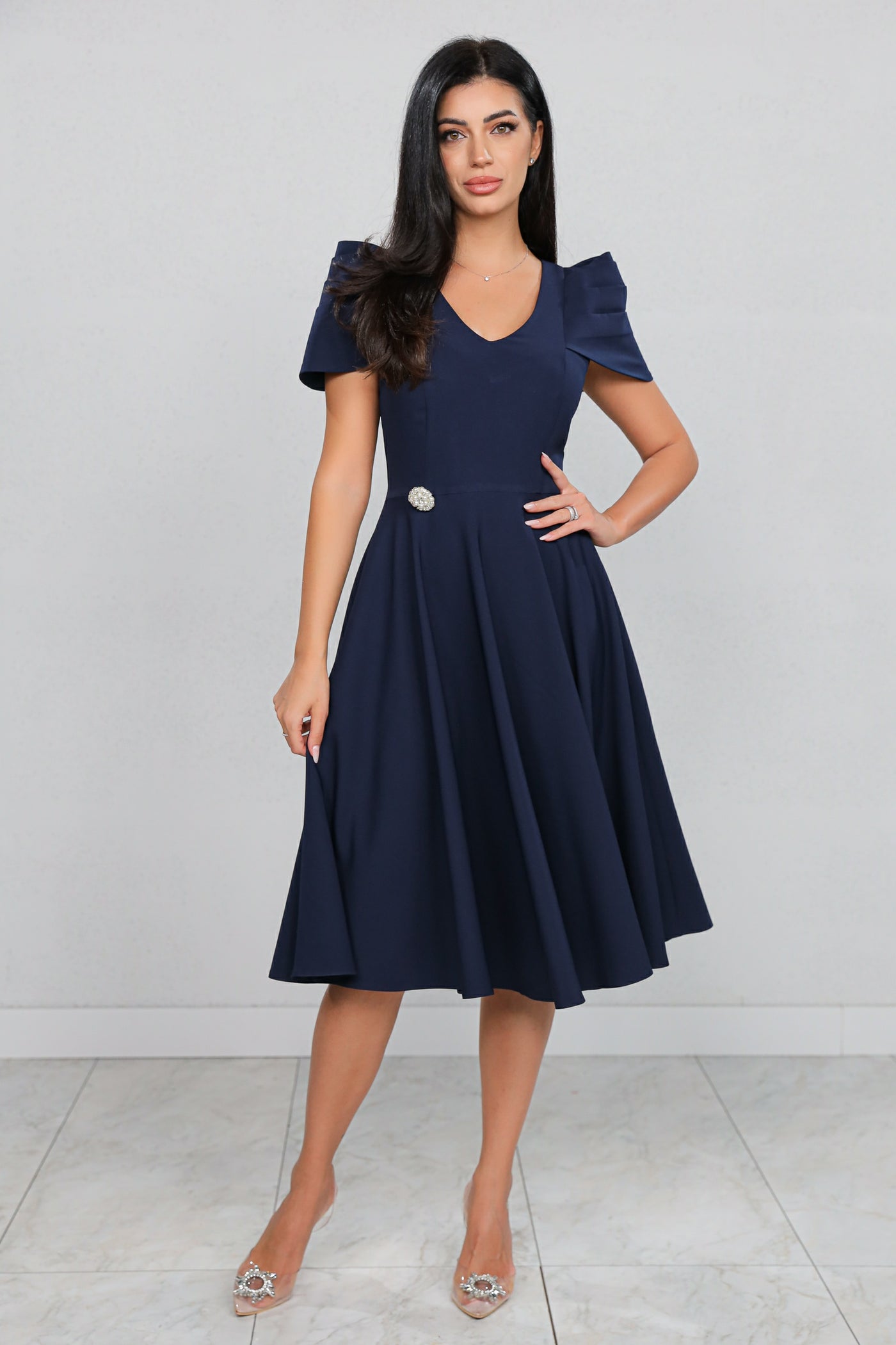 Rochie MBG bleumarin cu maneca din falduri si accesoriu in talie