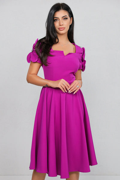 Rochie MBG mov clos cu floare pe umar pe maneca