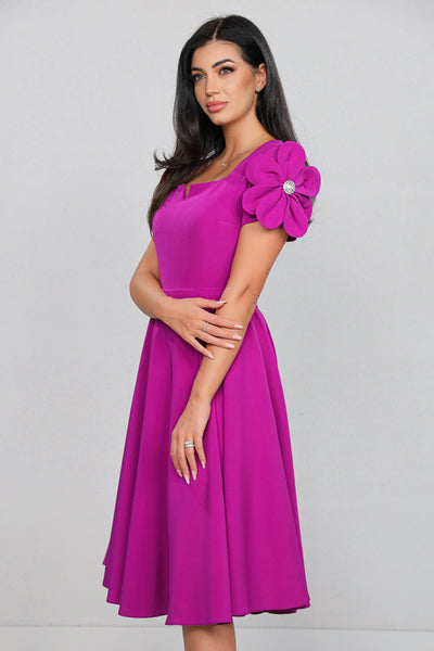 Rochie MBG mov clos cu floare pe umar pe maneca