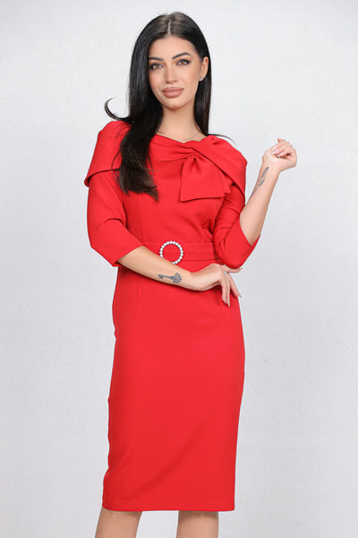 Rochie MBG rosie cu funda stilizata la decolteu si catarama cu perle