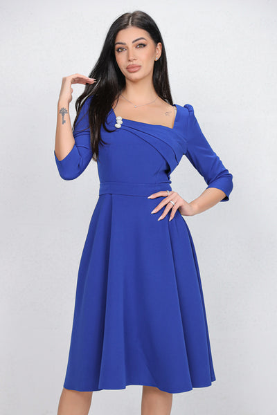 Rochie MBG albastra cu design in zona bustului accesorizat cu nasturi perlute