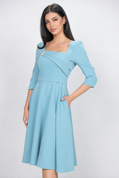 Rochie MBG bleu cu design in zona bustului accesorizat cu nasturi perlute