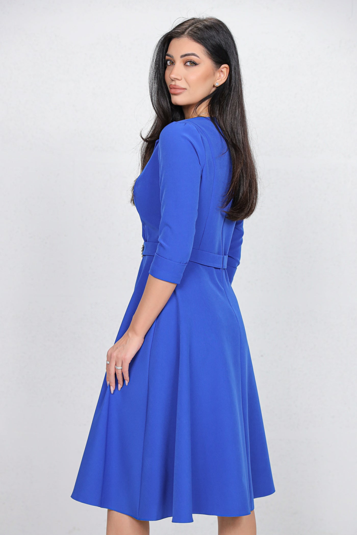 Rochie MBG albastra cu revere si catarama cu perle