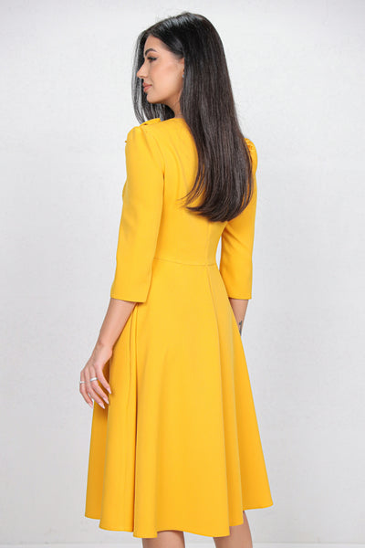 Rochie MBG galbena cu funda 3D pe umar si decupaj la decolteu