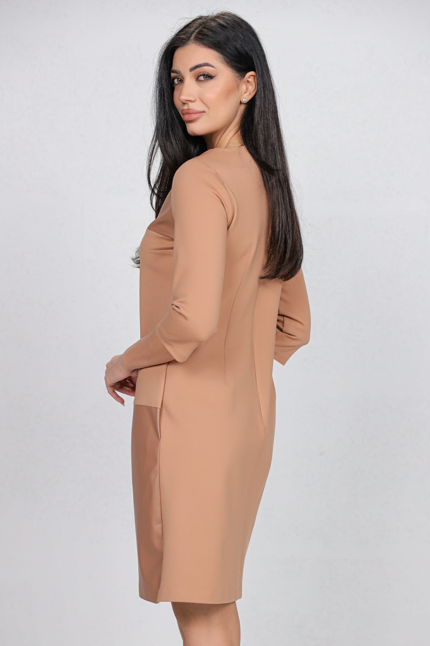 Rochie MBG bej din stofa in combinatie cu piele ecologica