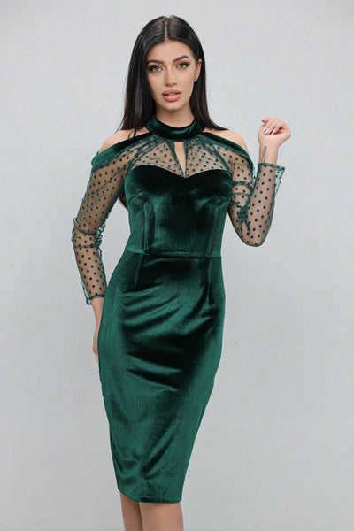Rochie MBG verde din catifea cu maneci din tull cu buline si decupaj pe umar