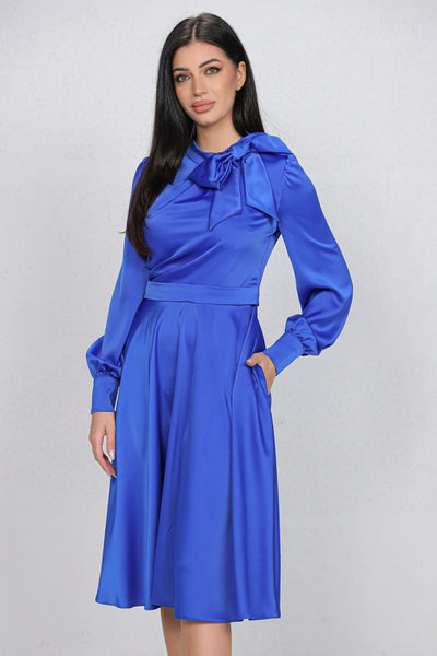 Rochie MBG albastra satinata cu funda la gat