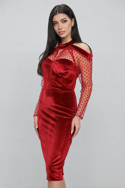 Rochie MBG rosie din catifea cu maneci din tull cu buline si decupaj pe umar