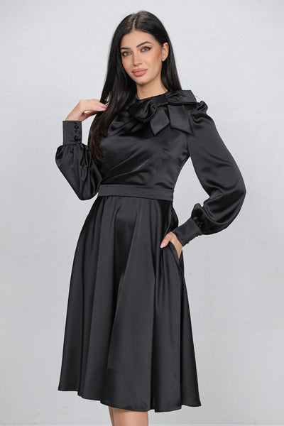 Rochie MBG neagra satinata cu funda la gat