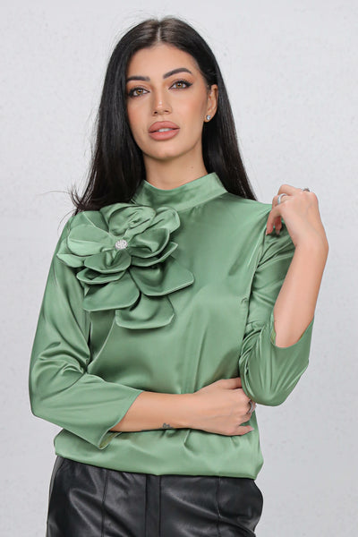 Bluza MBG satinata olive cu floare maxi