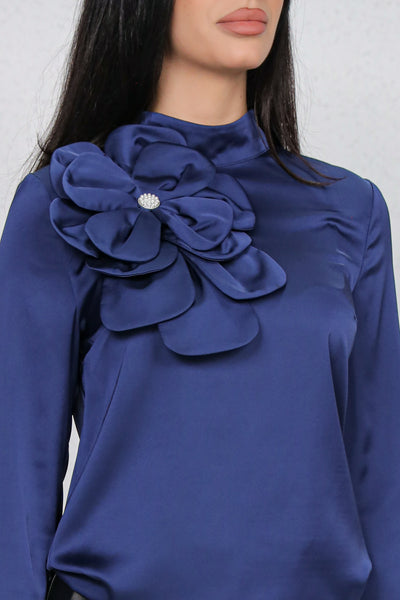 Bluza MBG satinata bleumarin cu floare maxi