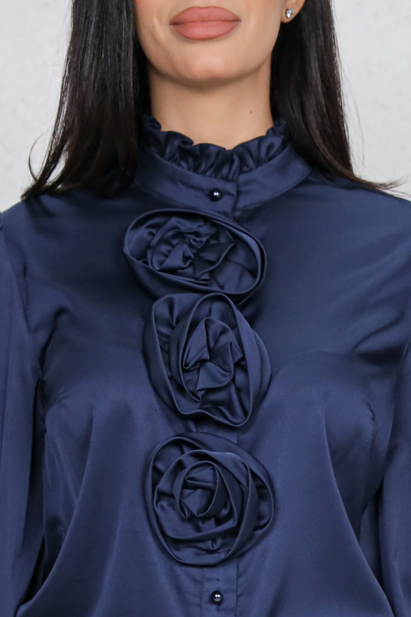 Camasa MBG bleumarin satinat cu trandafiri 3D