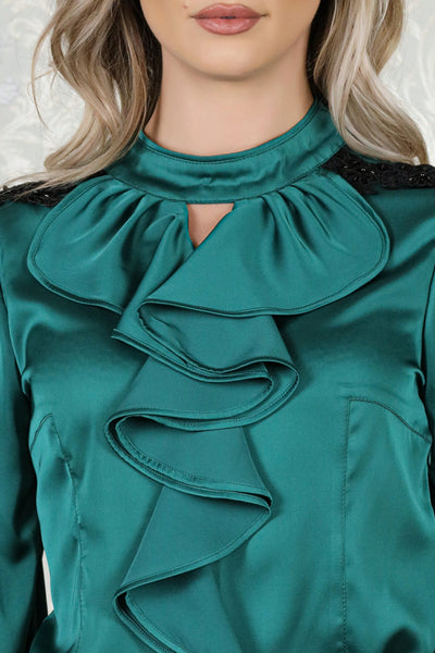 Bluza MBG verde cu jabou si dantela cu perle